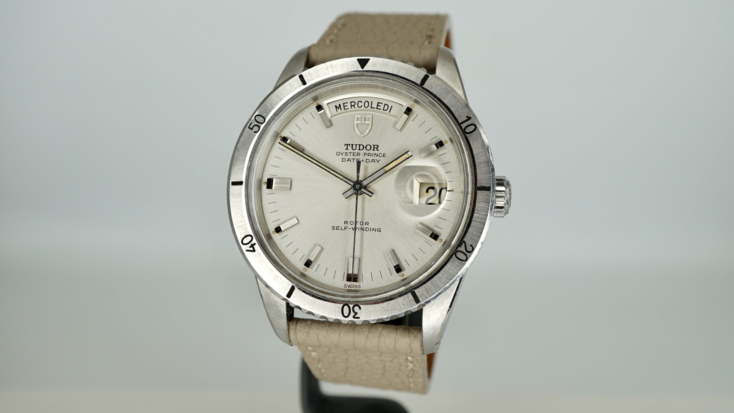 Tudor Date + Day Jumbo ref: 7020 - Image 3