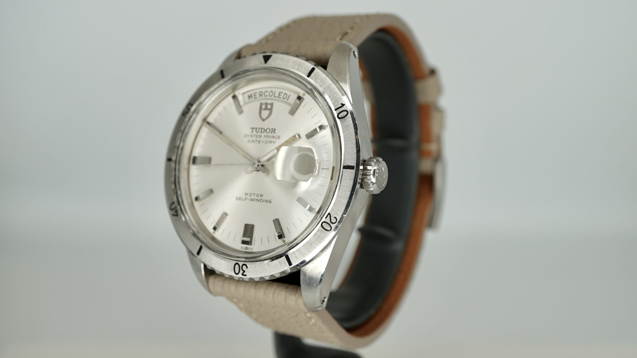 Tudor Date + Day Jumbo ref: 7020 - Image 4